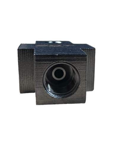 RACOR REPARTIDOR T DE 3 VÍAS HEMBRA 10x100 (Convexo)