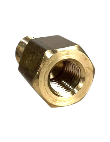 Reducer union adapter fitting female concave 8x100 to male 10x100