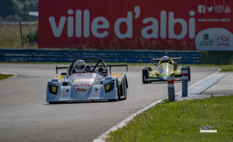 ¿Por qué elegir las nuevas pastillas RS55 para trackdays o vehículos ligeros o en el eje trasero competición?